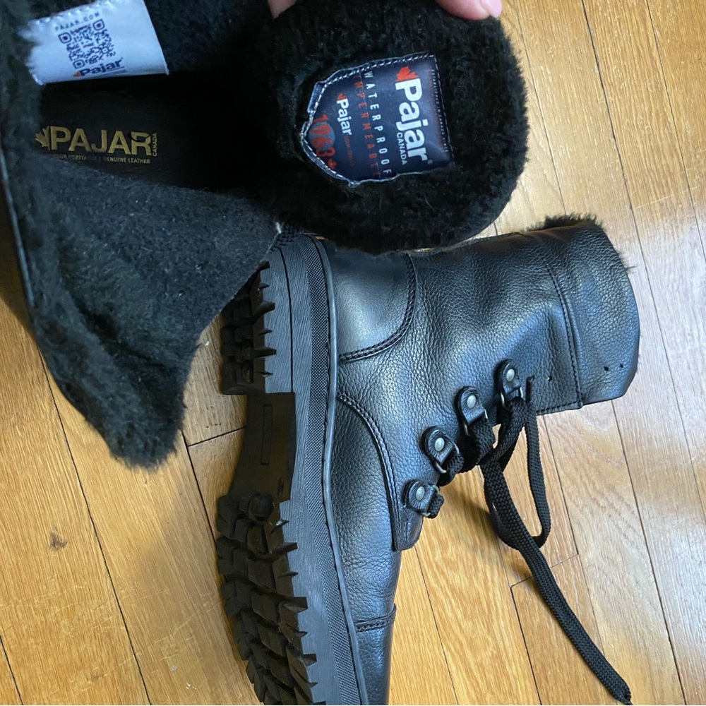 NWOT Waterproof Boots